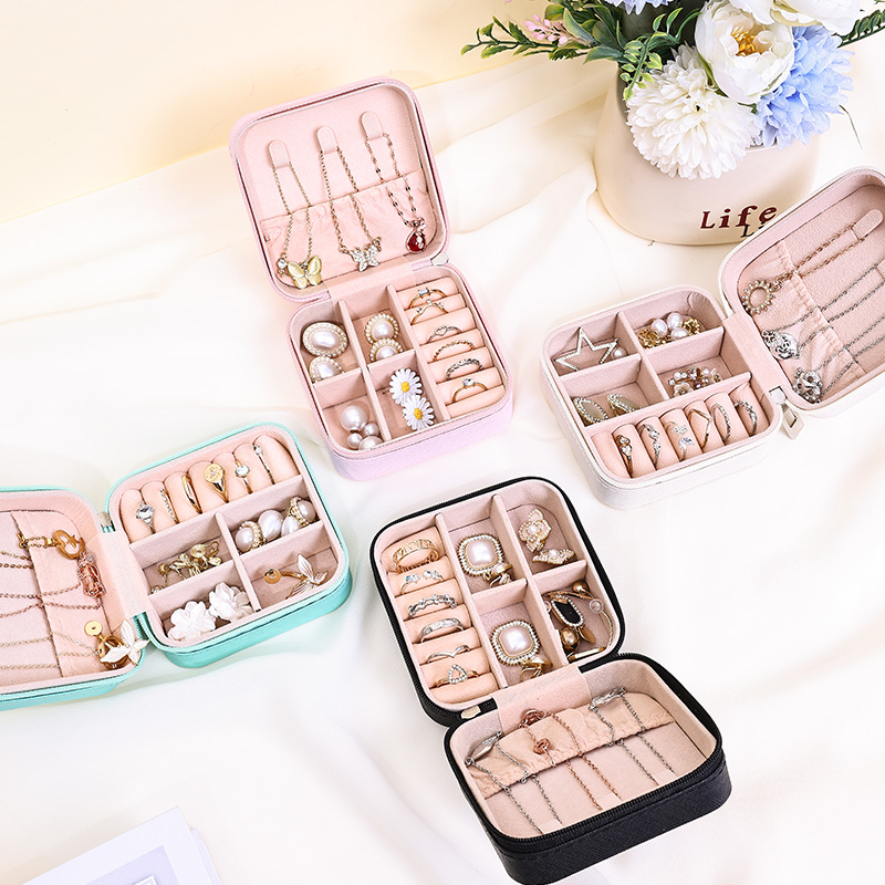 Mini Zipper Portable PU Jewelry Organizer Display Case