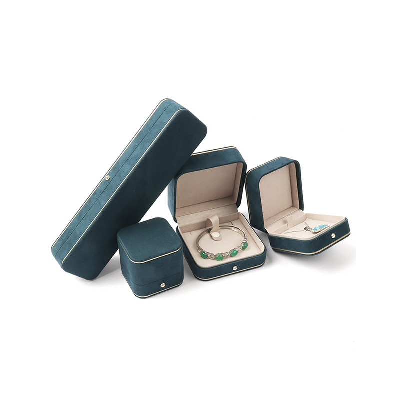 Rectangle Four-Color Gold Foil Velvet Rigid Jewelry Packaging Box
