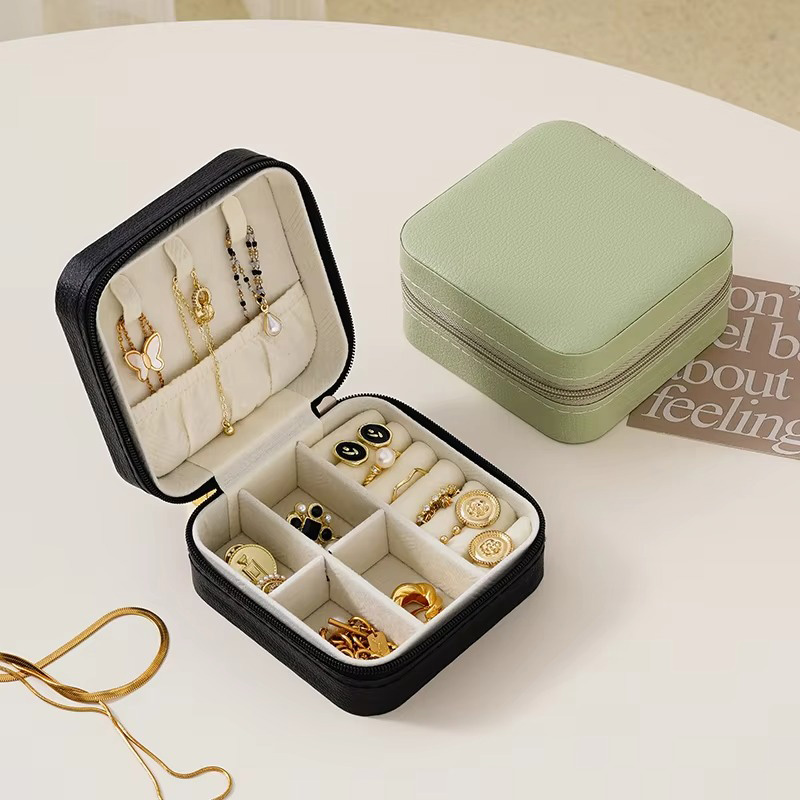 Mini Zipper Portable PU Jewelry Organizer Display Case