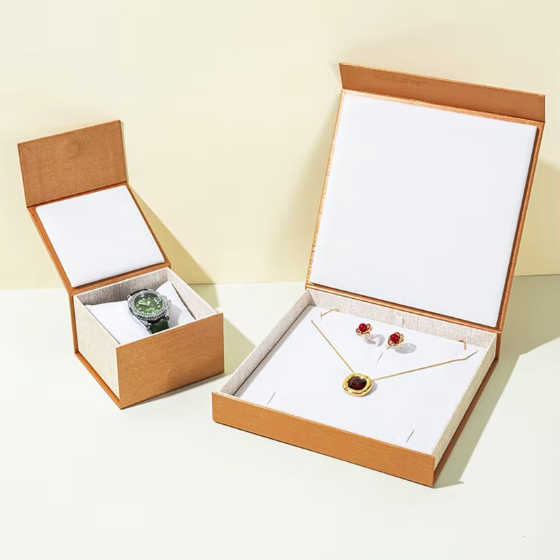 Custom Logo Cardboard Jewelry Gift Packaging Set