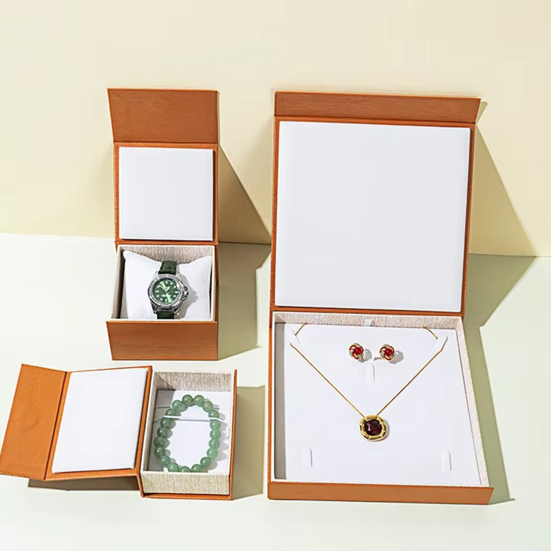 Custom Logo Cardboard Jewelry Gift Packaging Set