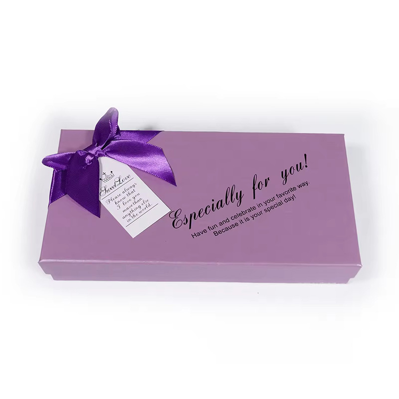 Luxury Embossing Valentine Chocolate Rigid Gift Box