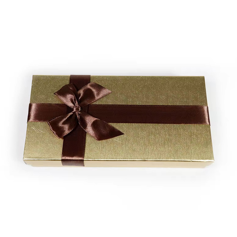 Luxury Embossing Valentine Chocolate Rigid Gift Box