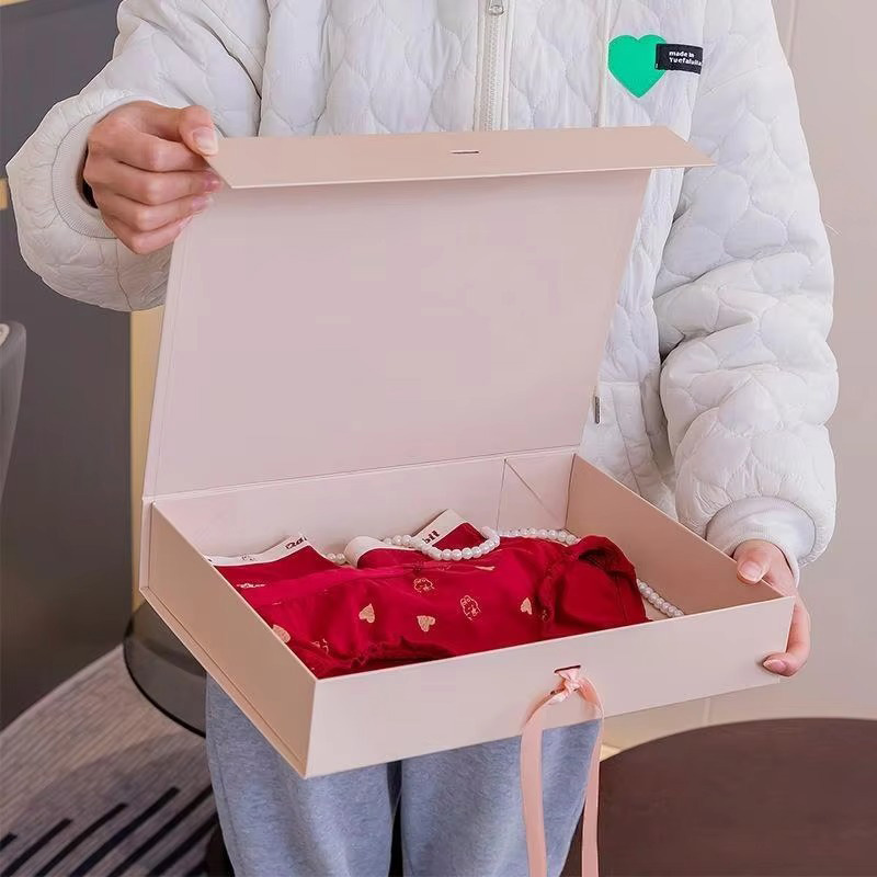 Luxury Folding Ribbon Paper Clothing Gift Box